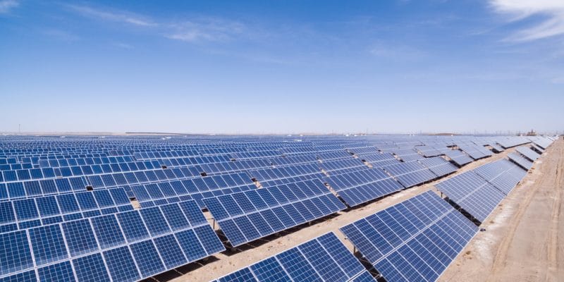 Solar power plant on a large-scale