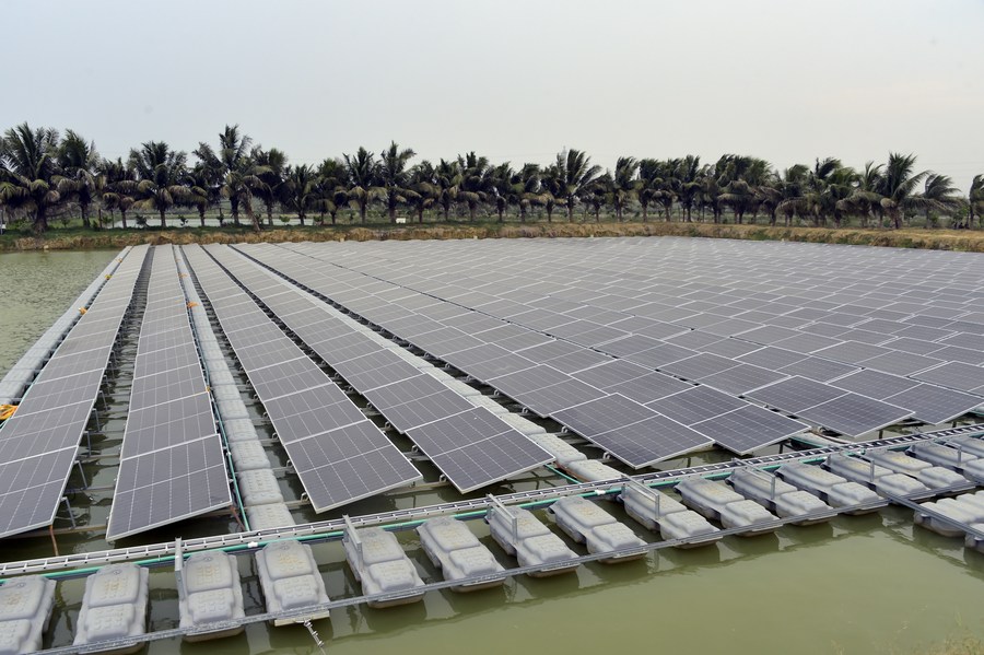 Solar-powered fish farming in Peru