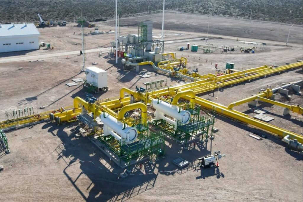 Vaca Muerta shale formation infrastructure